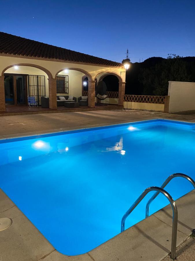 Casa Rural Montes De Trigo 헤레스 데 로스 카바예로스 외부 사진
