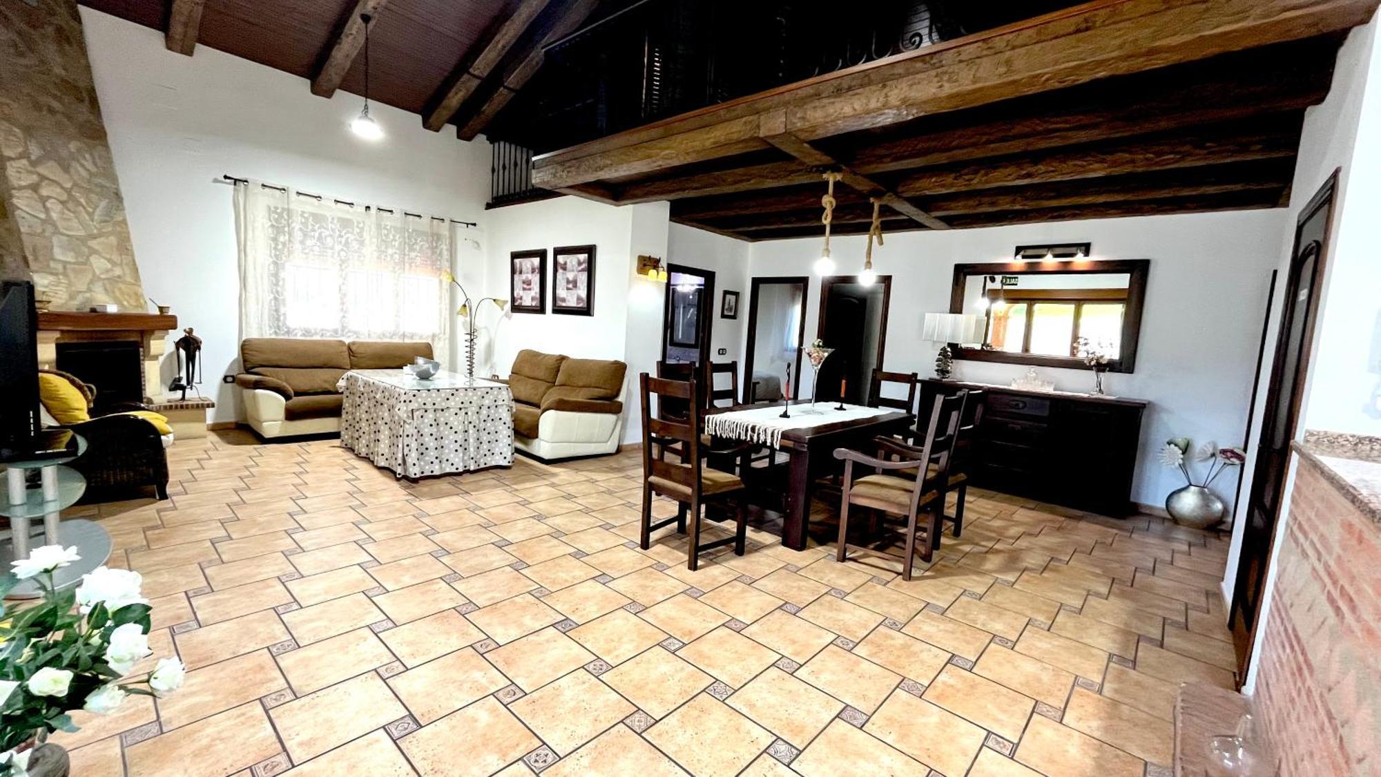 Casa Rural Montes De Trigo 헤레스 데 로스 카바예로스 외부 사진