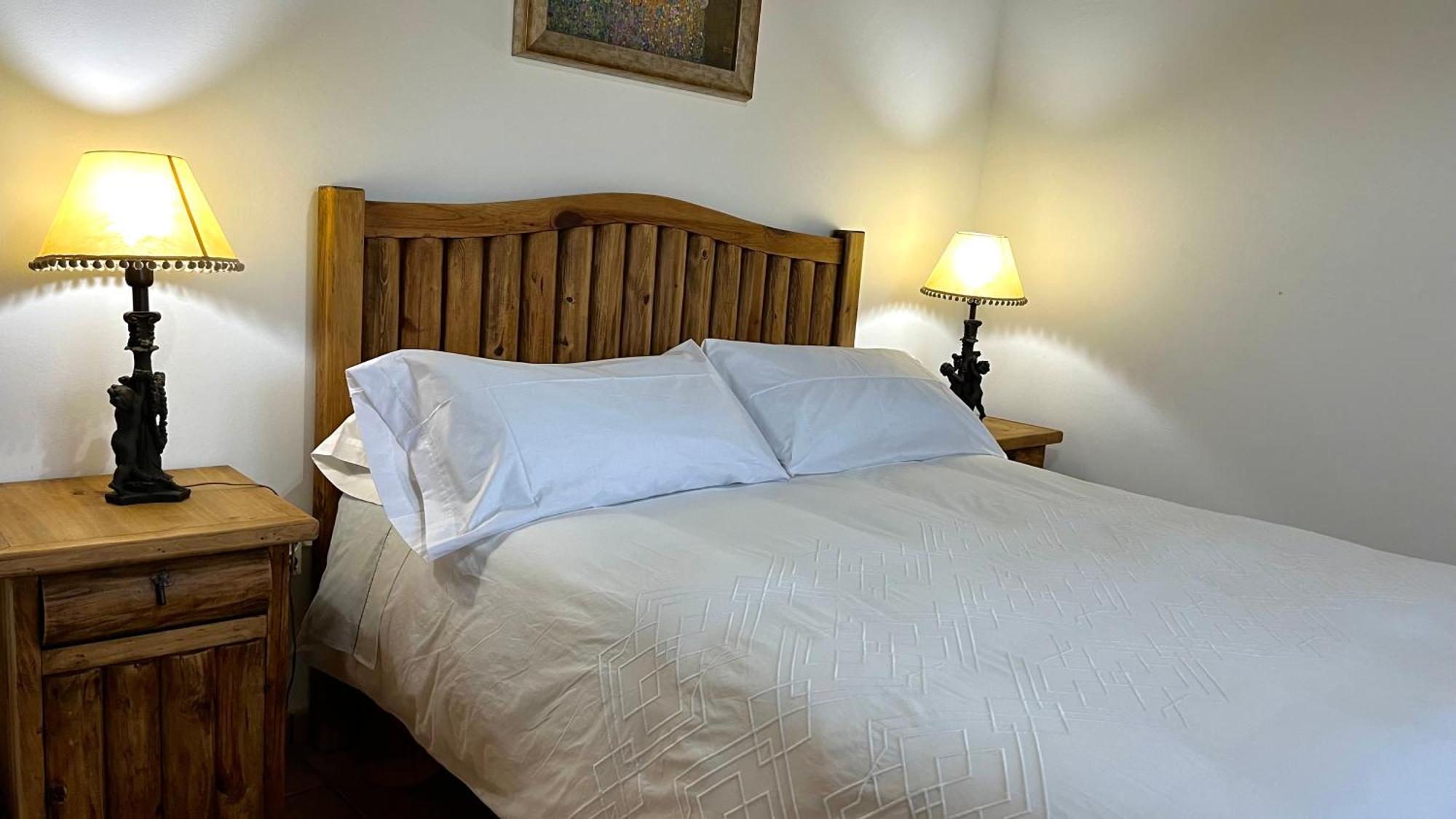 Casa Rural Montes De Trigo 헤레스 데 로스 카바예로스 외부 사진